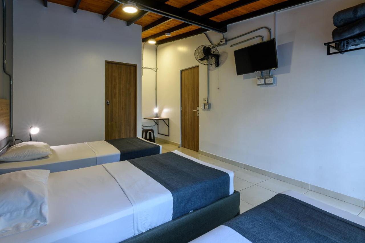 Med La Palma Hotel Medellin Bagian luar foto