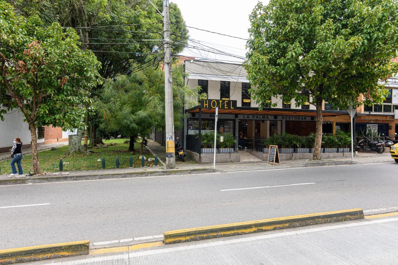 Med La Palma Hotel Medellin Bagian luar foto